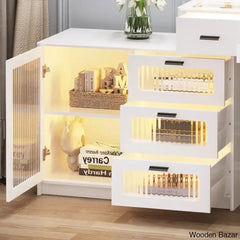  - Wooden Bazar