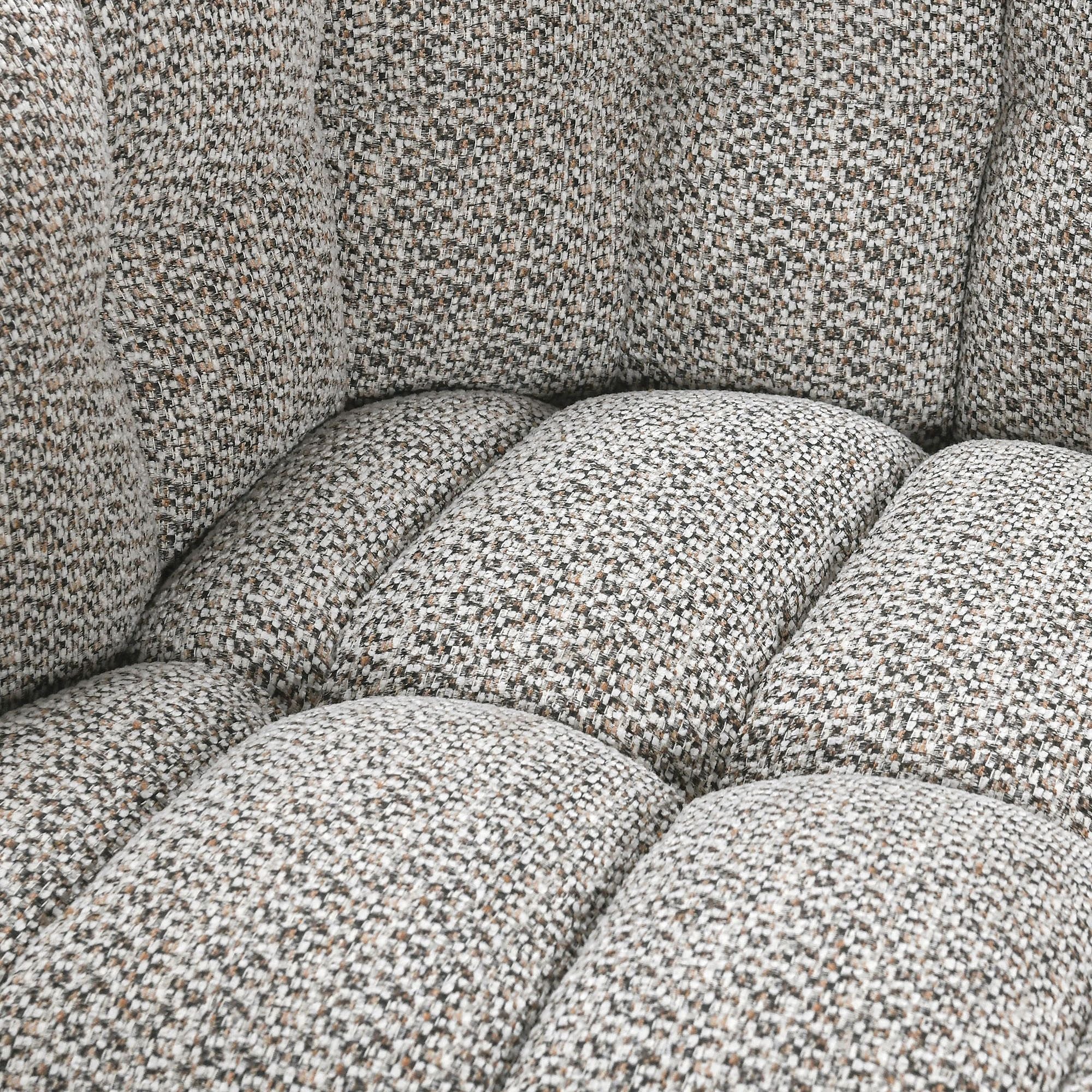 Liang Swivel Chair - Wooden Bazar