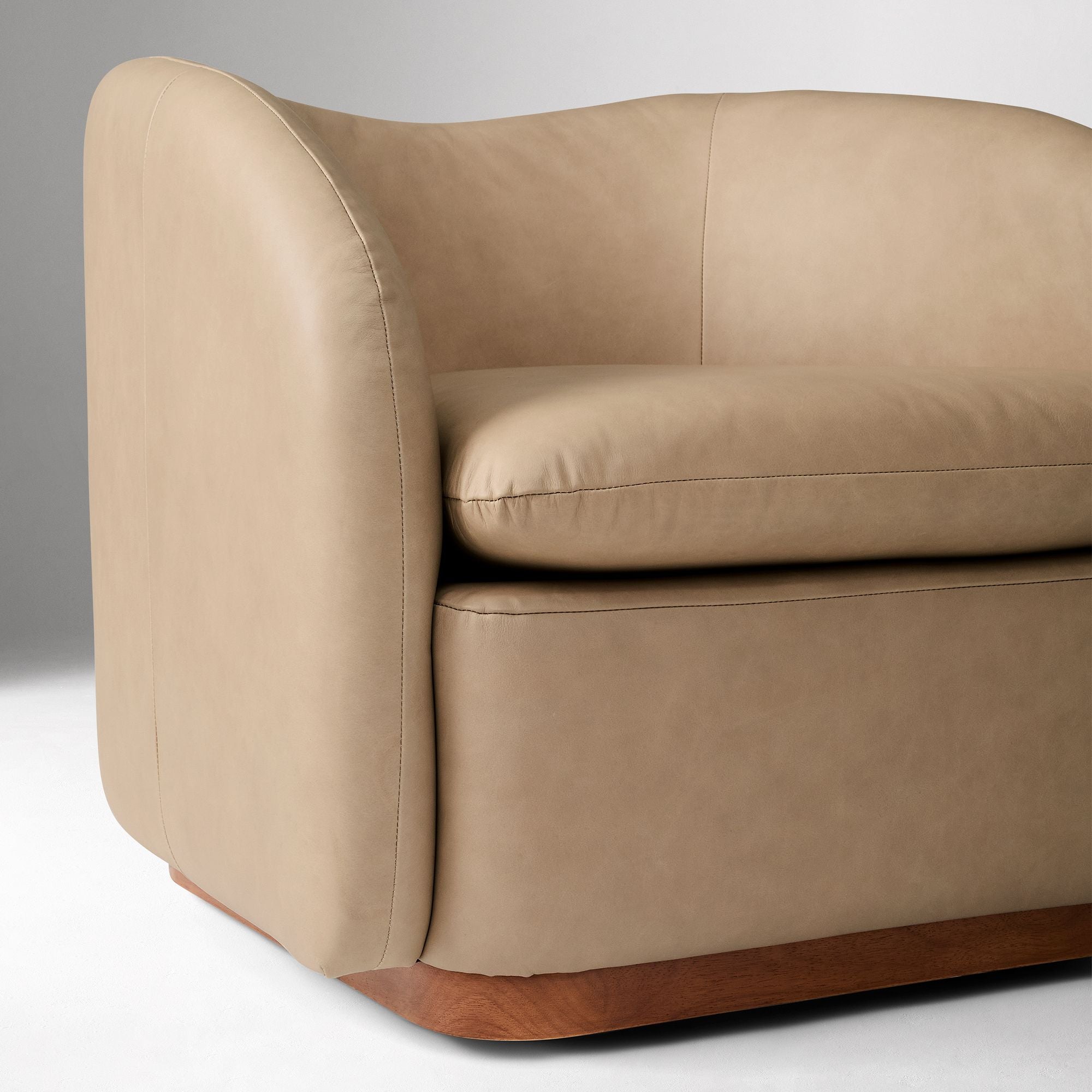 Kazuin Swivel Leather Chair - Wooden bazar