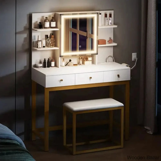  - Wooden Bazar