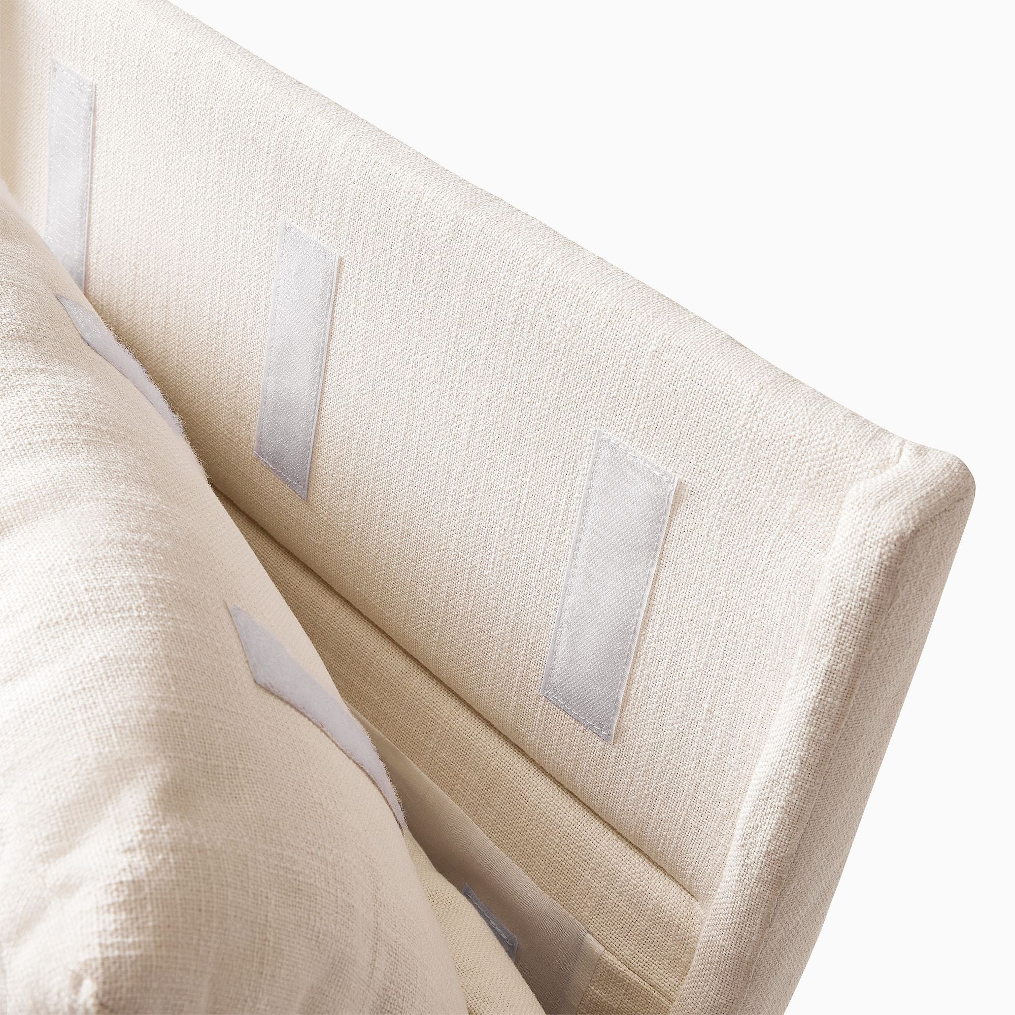 Lein Modern Lounge Chair in Cream Upholstery with Black Metal Frame & Wooden Armrests