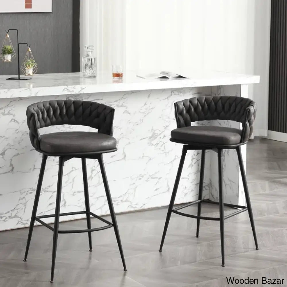 Kymberlynnu Swivel 30.7’’ Counter And Bar Stool (Set Of 2)