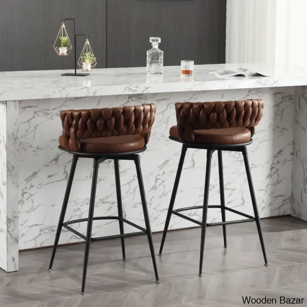 Kymberlynnu Swivel 30.7’’ Counter And Bar Stool (Set Of 2)