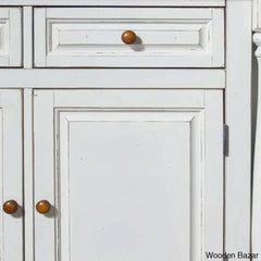  - Wooden Bazar