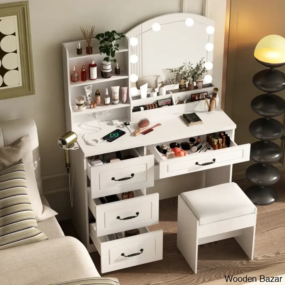  - Wooden Bazar