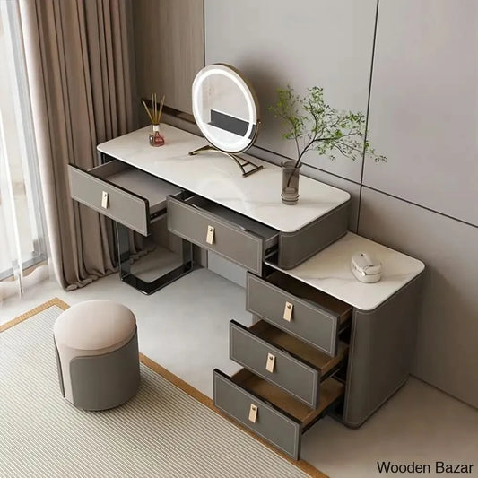  - Wooden Bazar