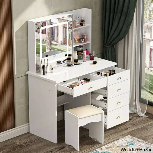  - Wooden Bazar
