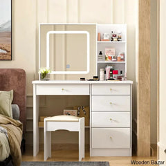  - Wooden Bazar