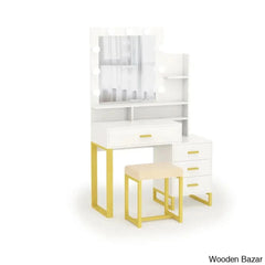  - Wooden Bazar