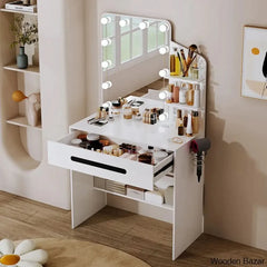  - Wooden Bazar