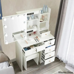  - Wooden Bazar