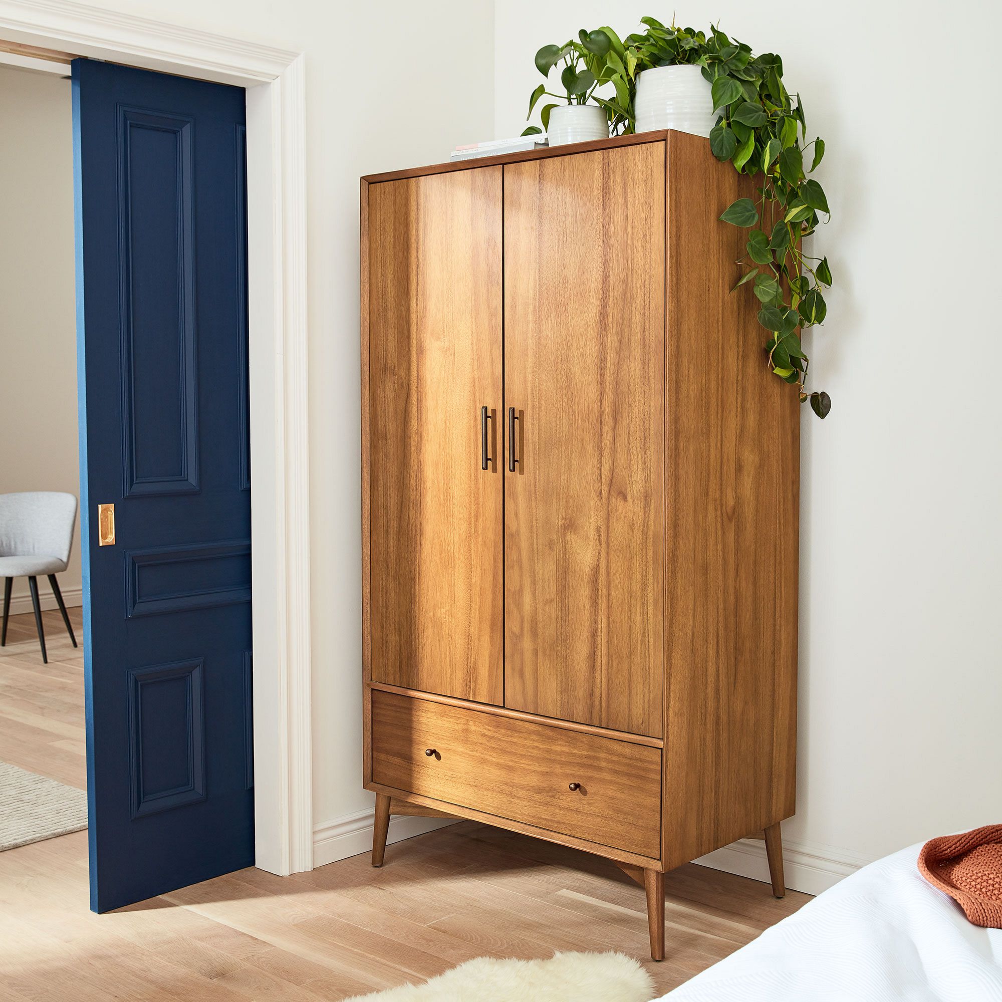 Lexor Mid-Century Wooden Wardrobe with Shelves & Drawer