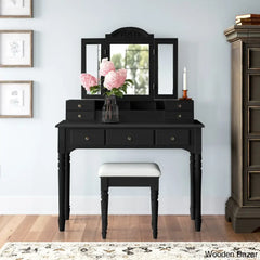  - Wooden Bazar