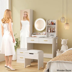  - Wooden Bazar