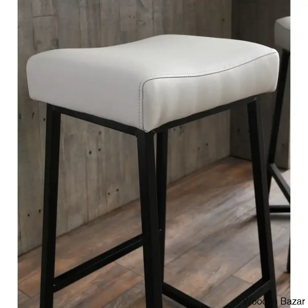 Pantanellaz Swivel Upholstered 26’’ Counter And Bar Stool With Metal Frame (Set Of 2)