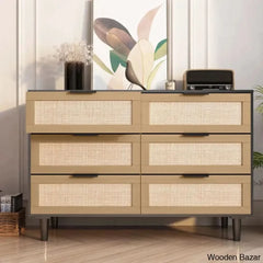  - Wooden Bazar