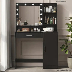  - Wooden Bazar