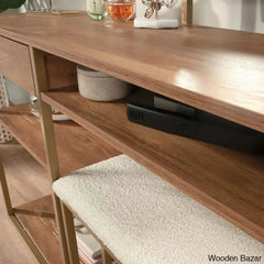  - Wooden Bazar