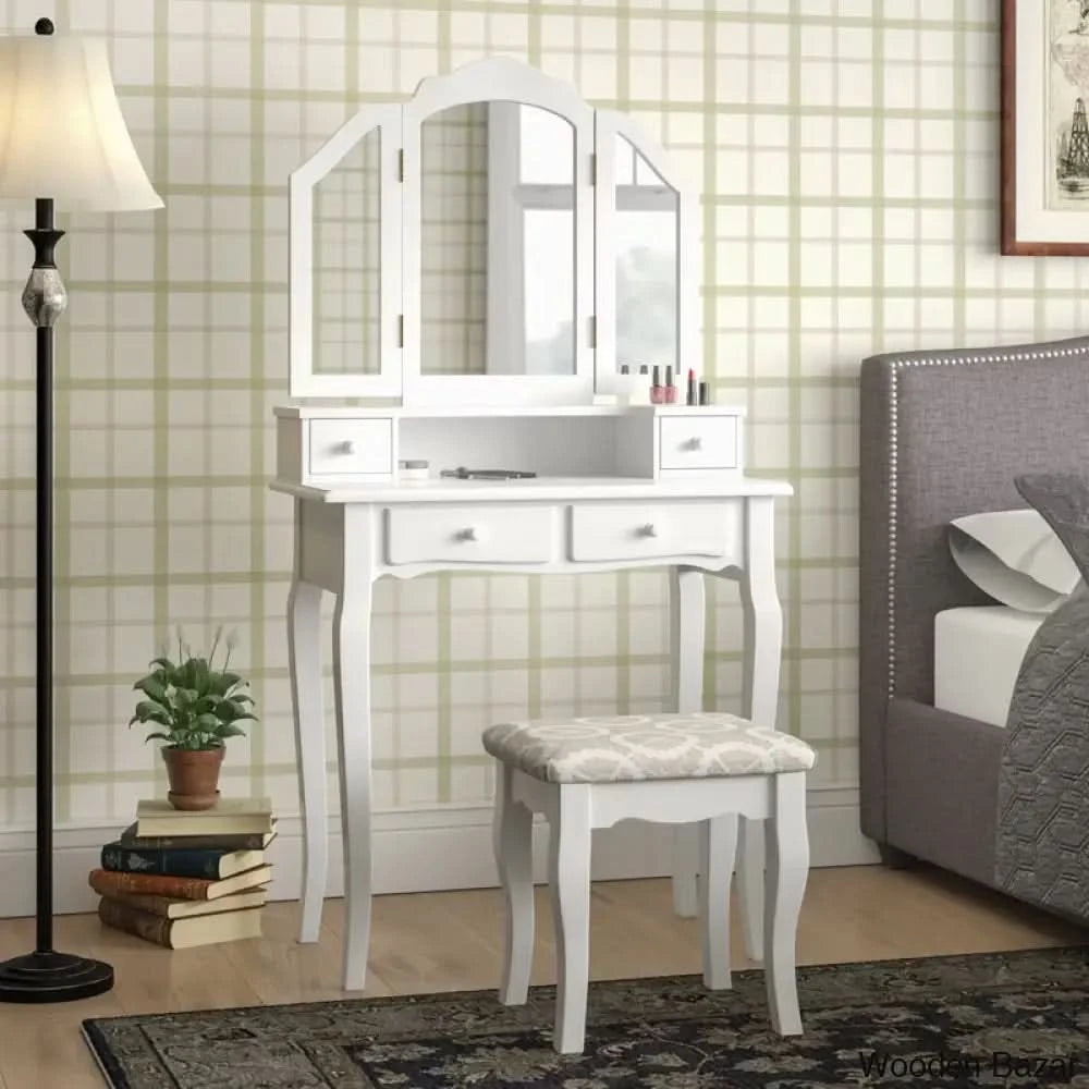  - Wooden Bazar