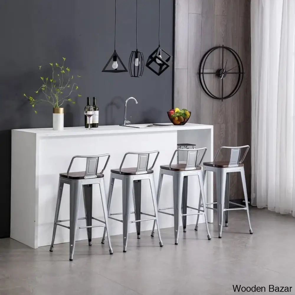 Saleha Swivel Counter And Bar Stool With Metal Frame (Set Of 4)