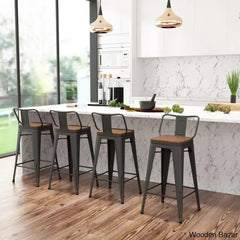 Saleha Swivel Counter And Bar Stool With Metal Frame (Set Of 4) Matte Black / (24’’ Seat Height)