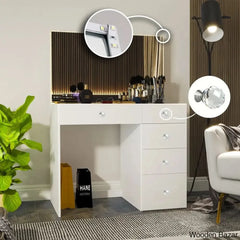  - Wooden Bazar