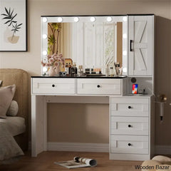  - Wooden Bazar