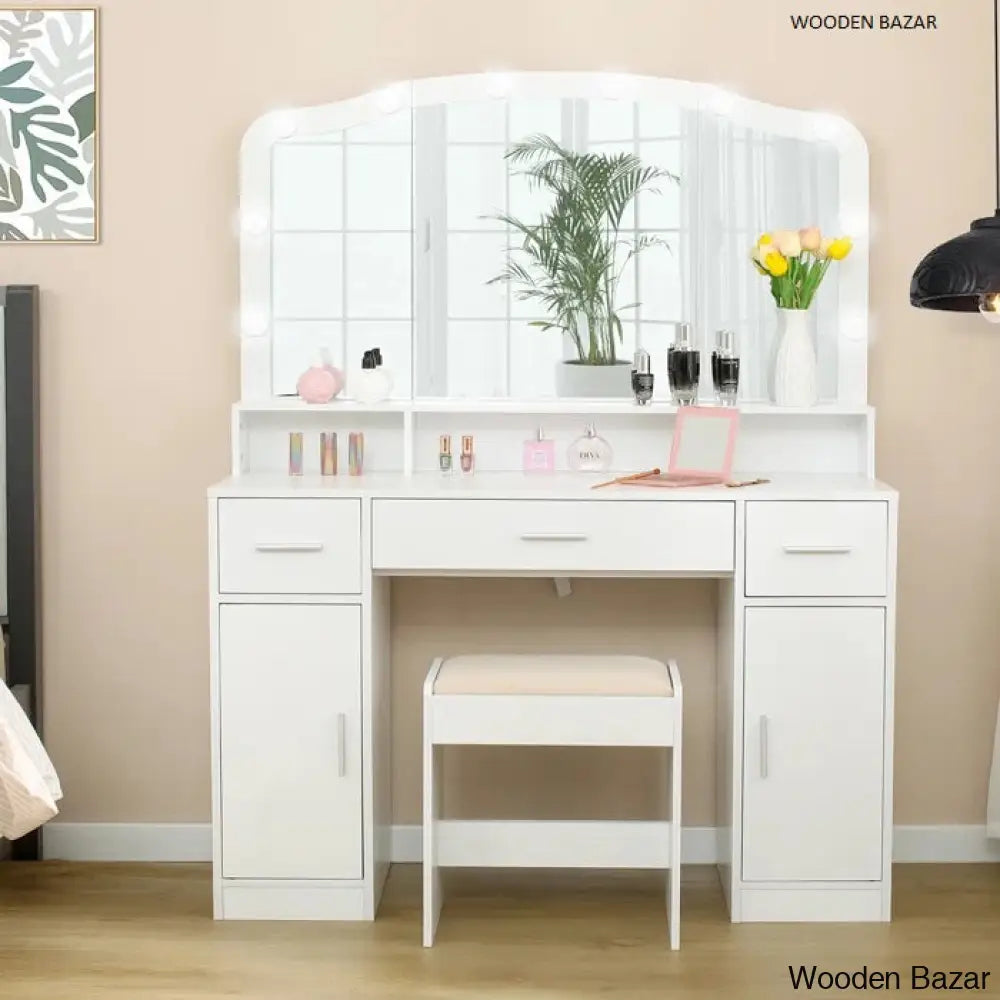  - Wooden Bazar
