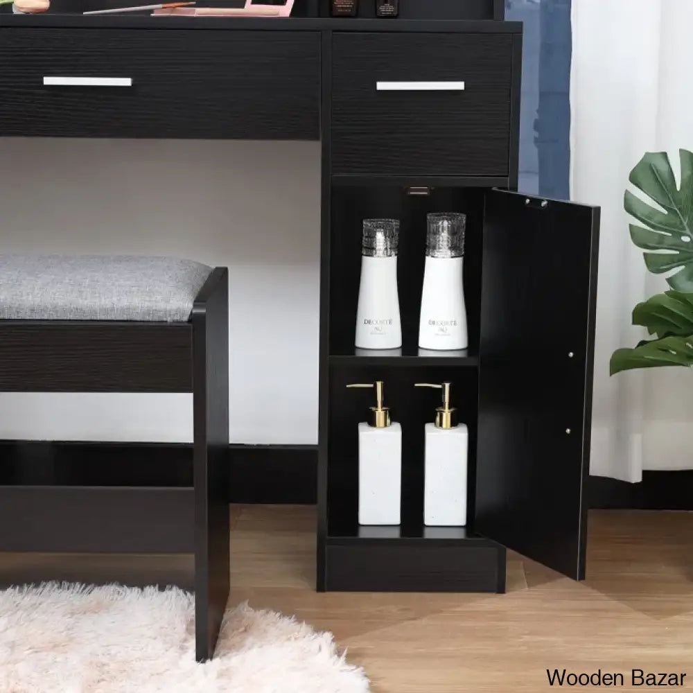  - Wooden Bazar