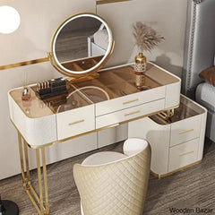  - Wooden Bazar