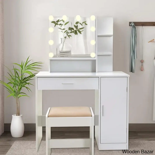  - Wooden Bazar