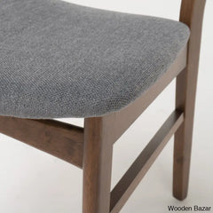 round dining table
